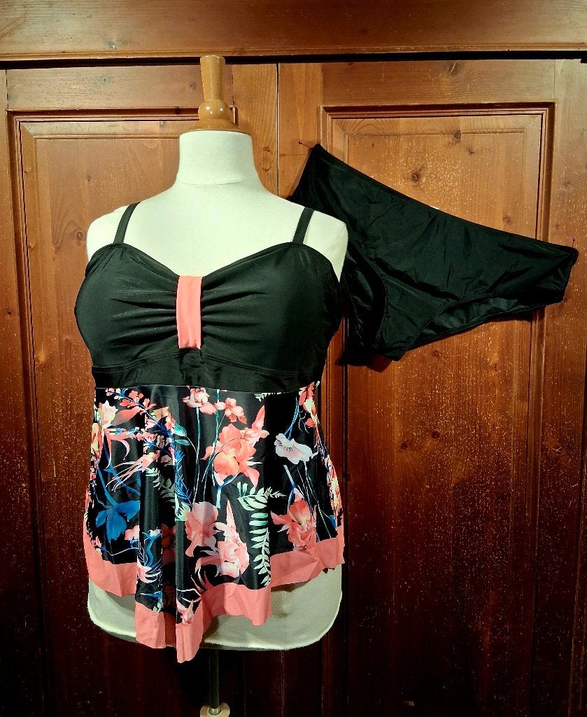 mooie tankini zwart roze bloemprint met slip 48-50, Kleding | Dames, Grote Maten, Ophalen of Verzenden, Nieuw, Zwart, Lingerie of Zwemkleding