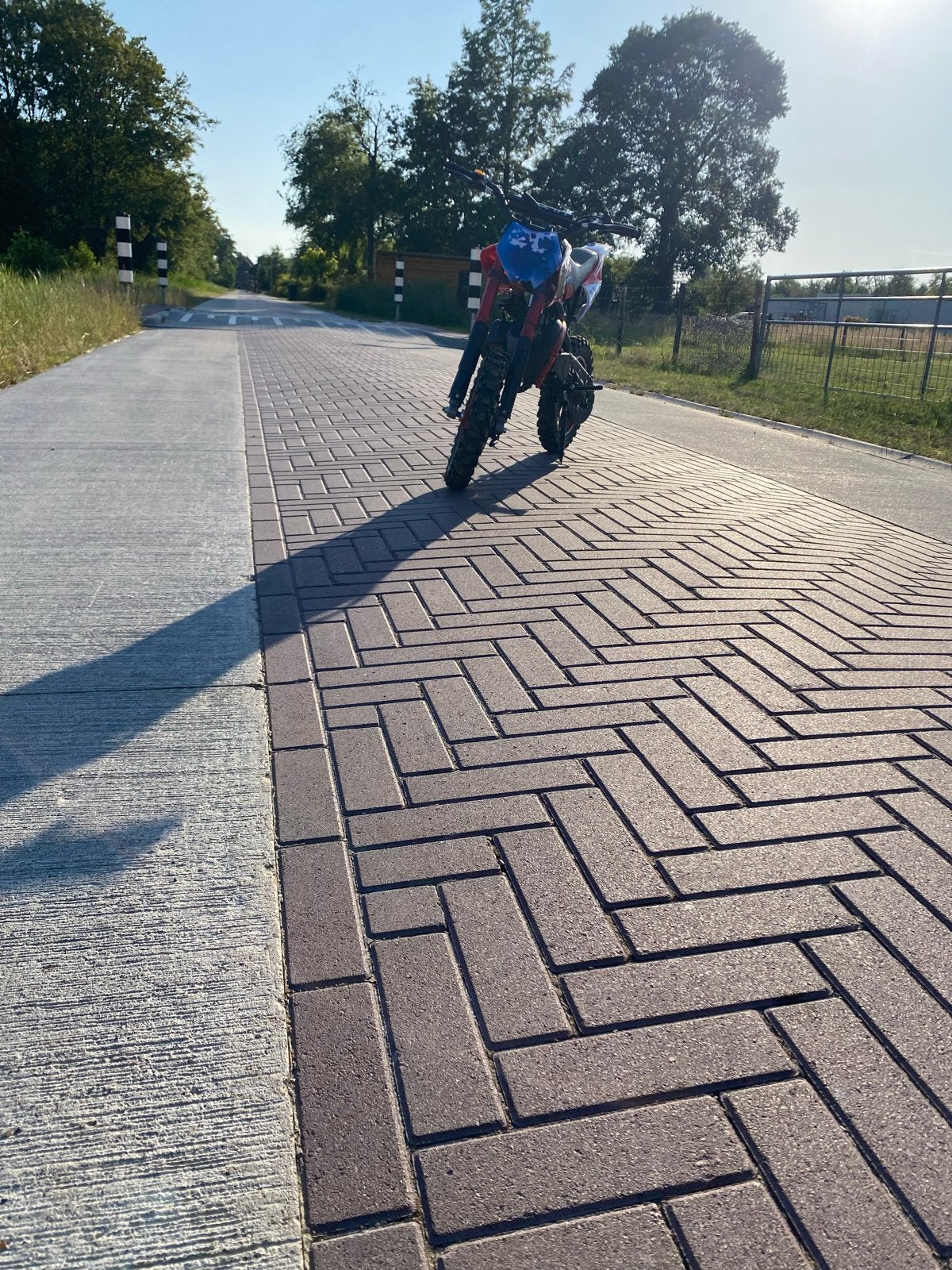 Ultra Motocross Pitbike - Zo goed als nieuw, Fietsen en Brommers, Ophalen of Verzenden, Zo goed als nieuw, Schijfrem, Pitbike