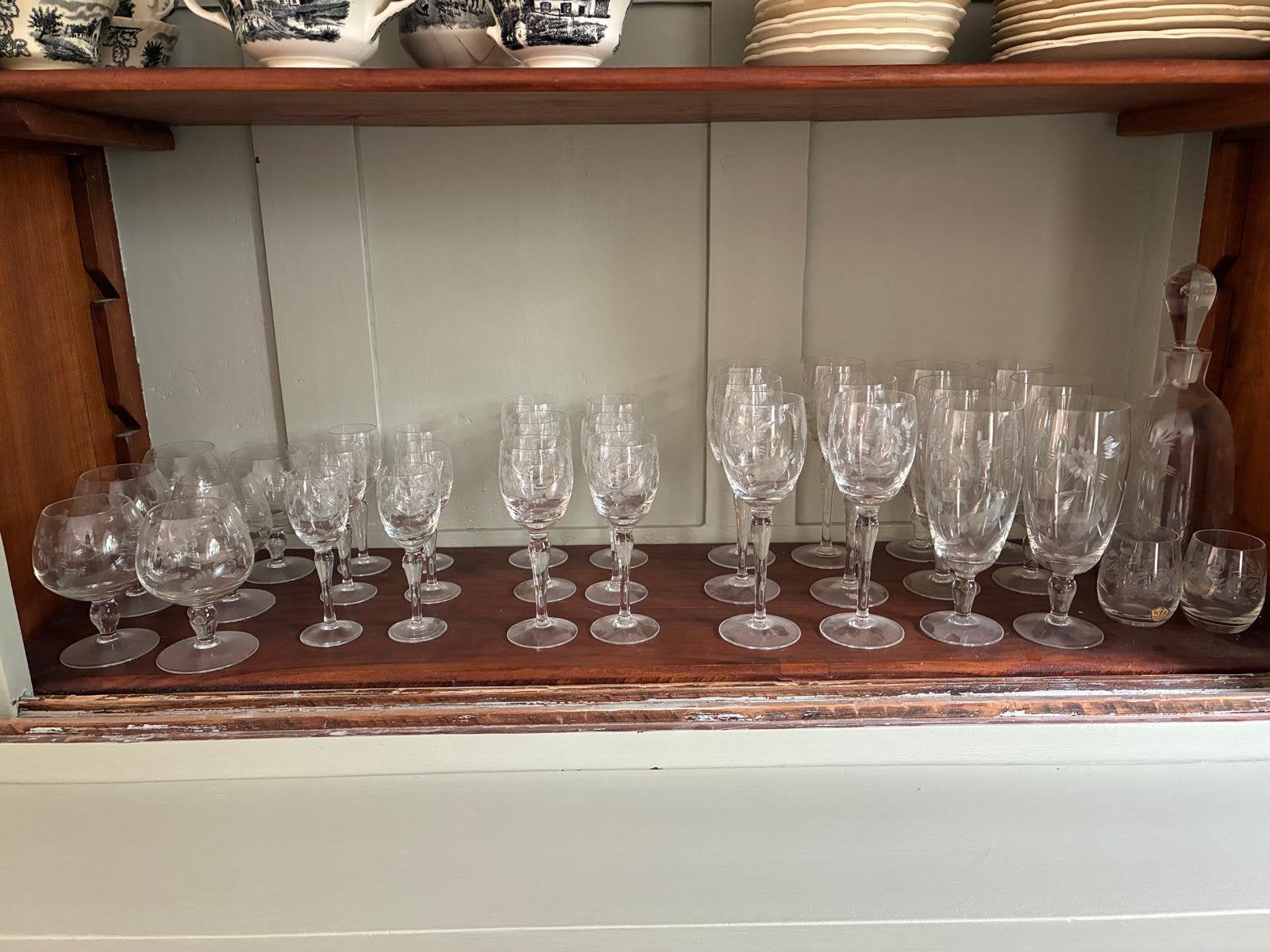 Kristallen glasservies, compleet en onbeschadigd, Ophalen of Verzenden