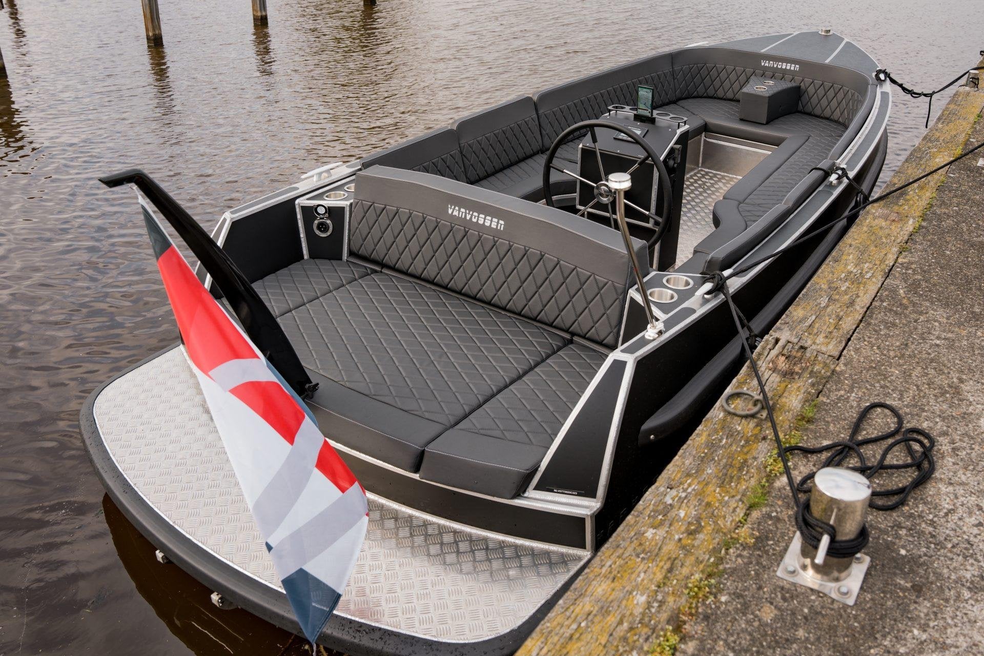 Van Vossen Plugin E tender 595 DE GROOTSTE SLOEPENSHOWROOM, Overige merken, Overige typen, Info@verschuurwatersport.nl, Elektrisch