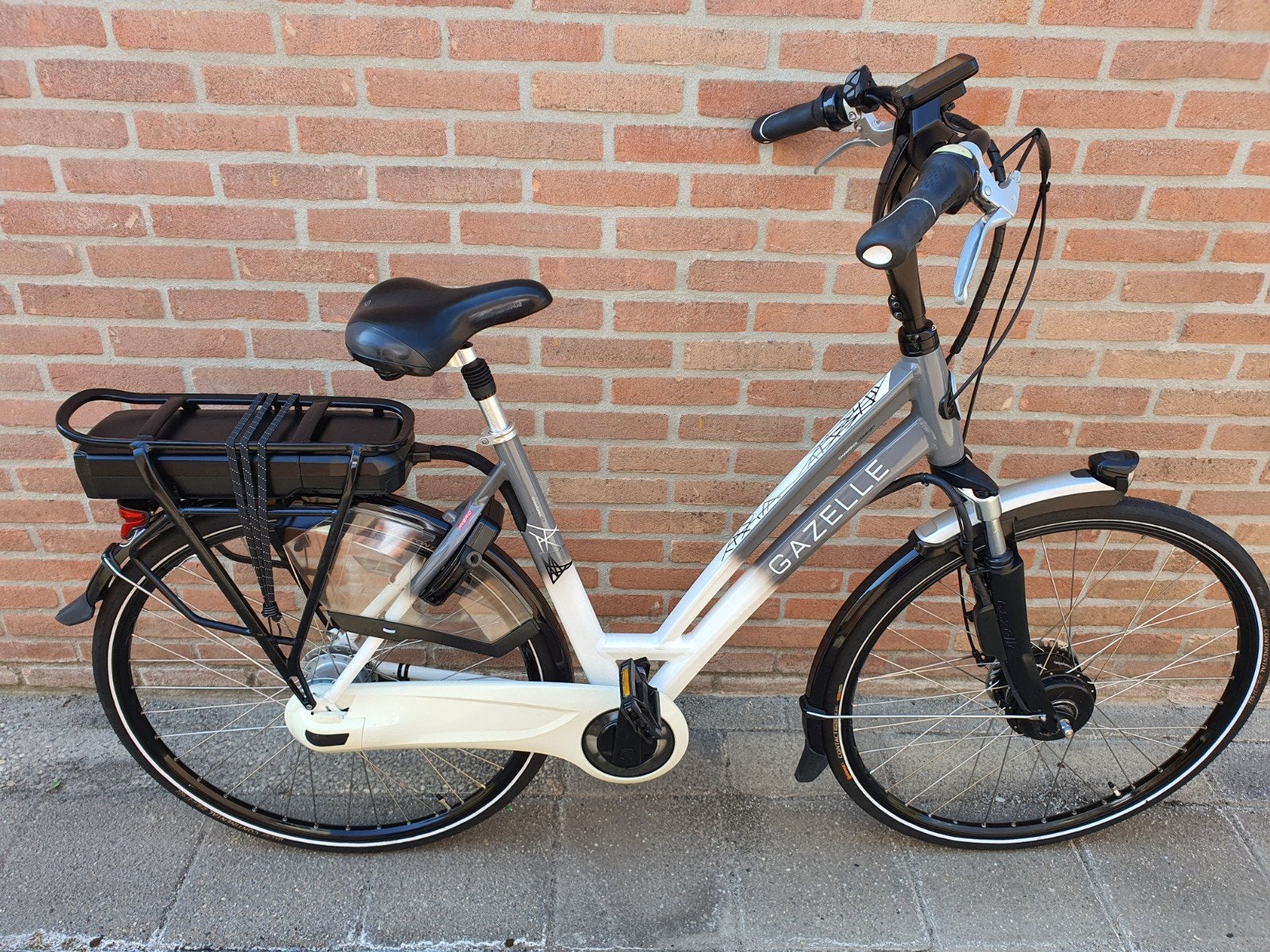 Gazelle chamonix C7 e-bike met Panasonic systeem ZGAN, Ophalen, Zo goed als nieuw, 51 tot 55 cm, 50 km per accu of meer