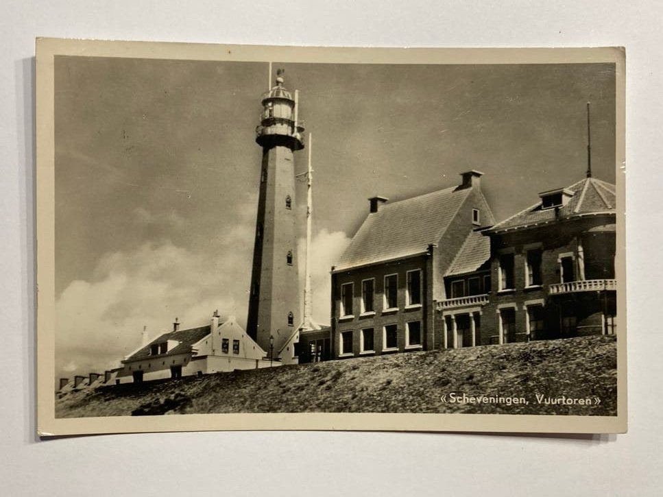 Oude Ansichtkaart Scheveningen Vuurtoren - 1950, Verzamelen, Ansichtkaarten | Nederland, Verzenden, 1940 tot 1960, Gelopen, Zuid-Holland