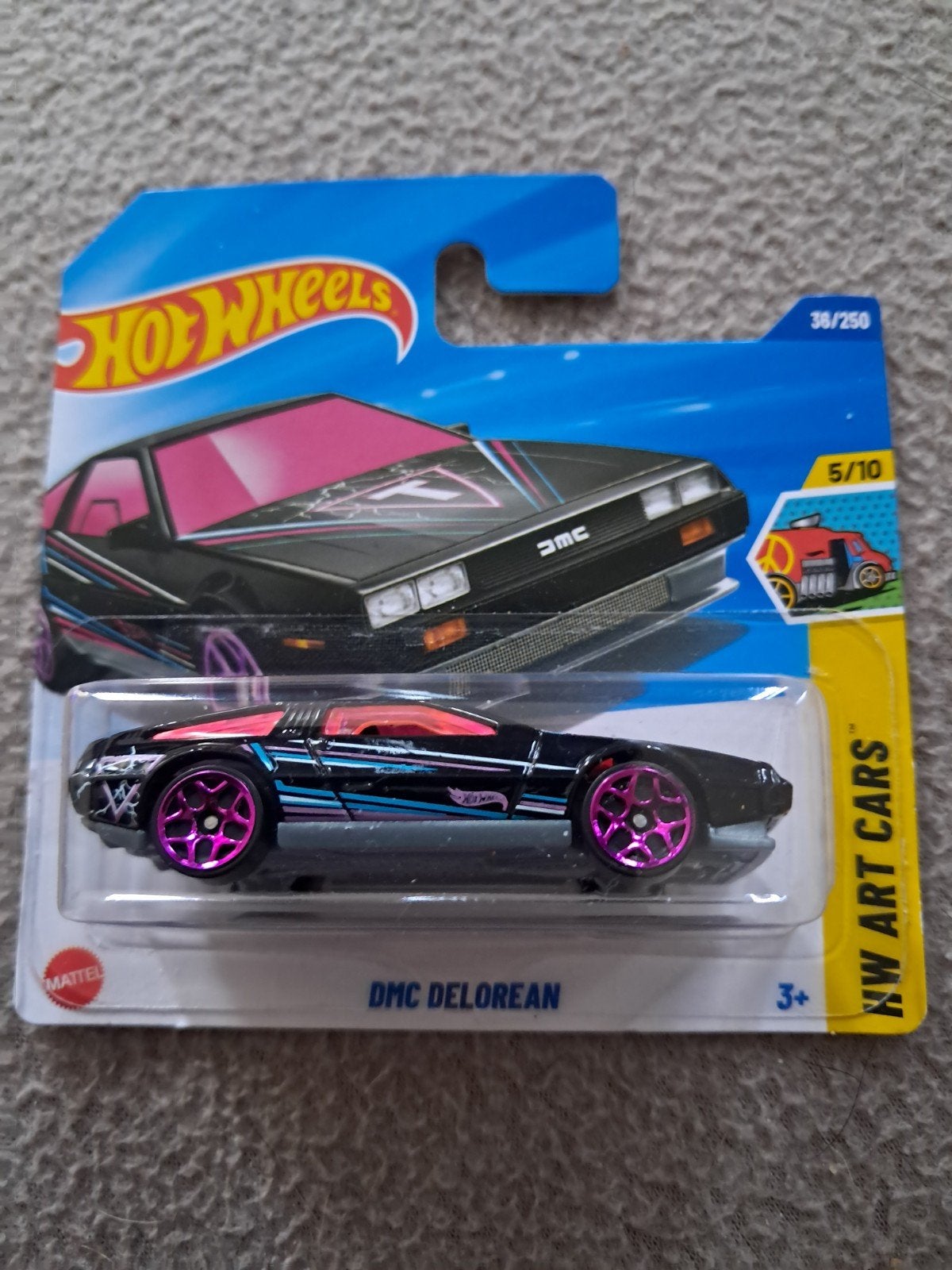 Hot Wheels DMC Delorean zwart met paars nieuw in verpakking, Ophalen of Verzenden, Nieuw, Auto