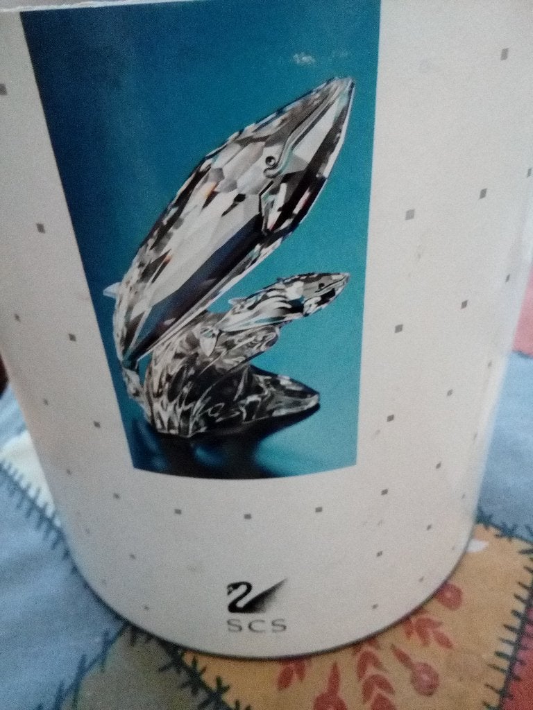 Swarovski jaarstuk de walvissen inclusief doos en certificaa, Verzamelen, Ophalen, Zo goed als nieuw, Figuurtje