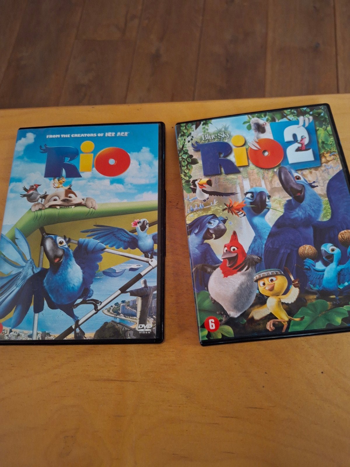 Rio 1 & 2 DVD set - Animatie avontuur voor het hele gezin, Gebruikt, Animatie, Nederlands, Ophalen of Verzenden