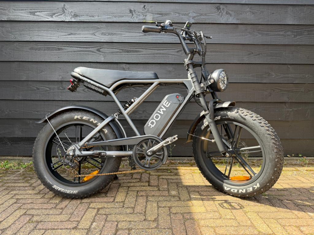 Te koop Ouxi V8 en Ouxi H9 incl extra batterij., Fietsen en Brommers, Ophalen, Gebruikt, Overige merken