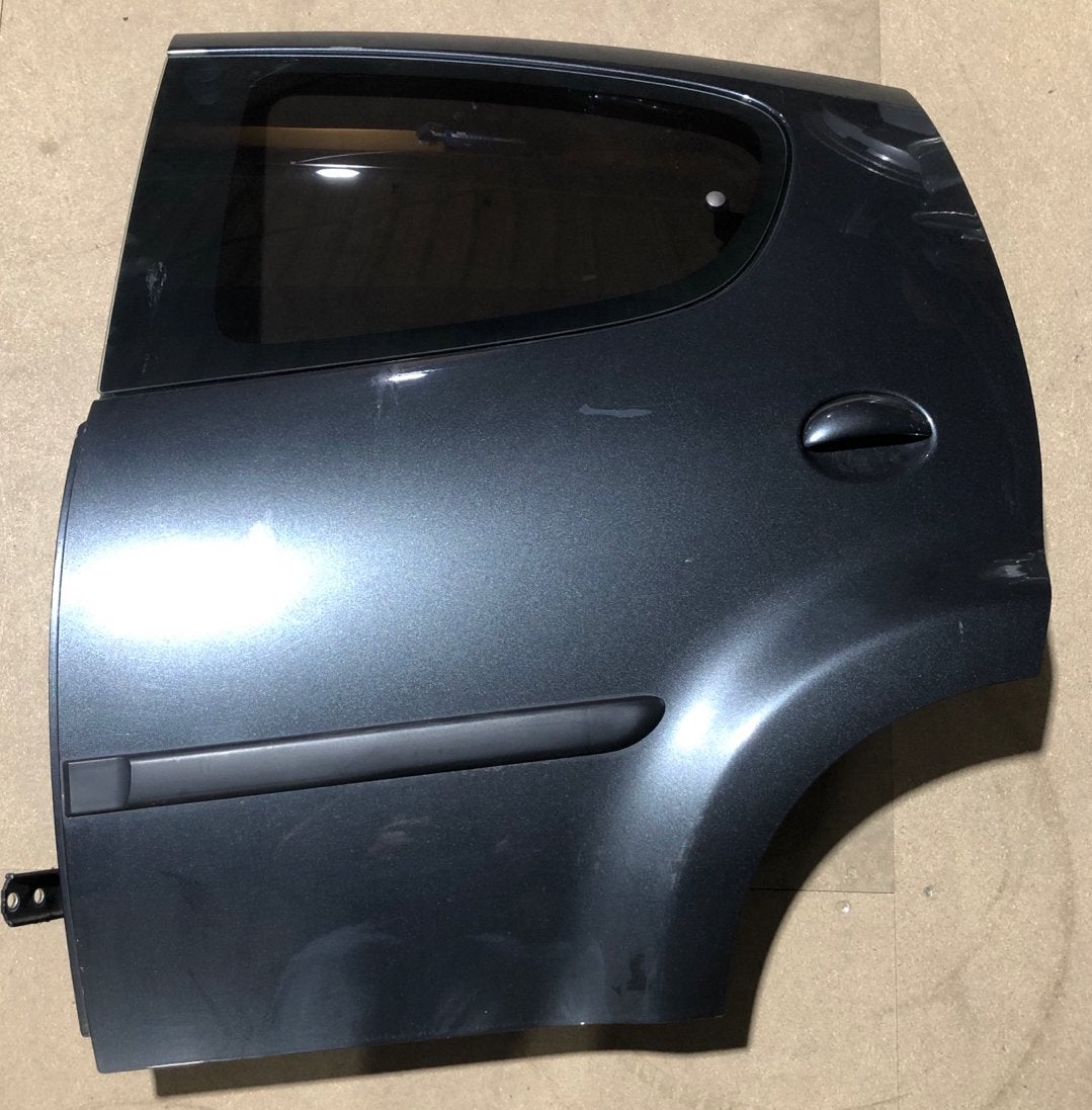 Citroën C1 onderdelen: Achterruit, stoelen, portieren,, Citroen.klantenservice.nl@citroen.com, Gebruikt, Citroën, Ophalen of Verzenden