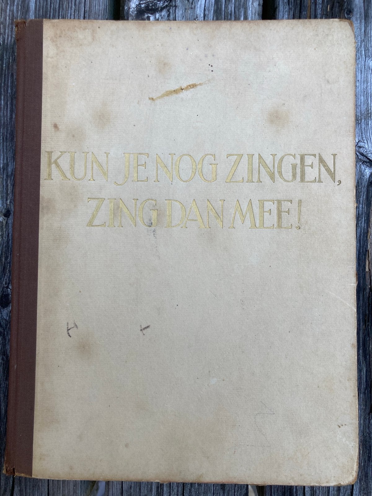 Liedbundel "Kun je nog zingen, zing dan mee" uit 1948, Boeken, Ophalen, Gelezen, Algemeen