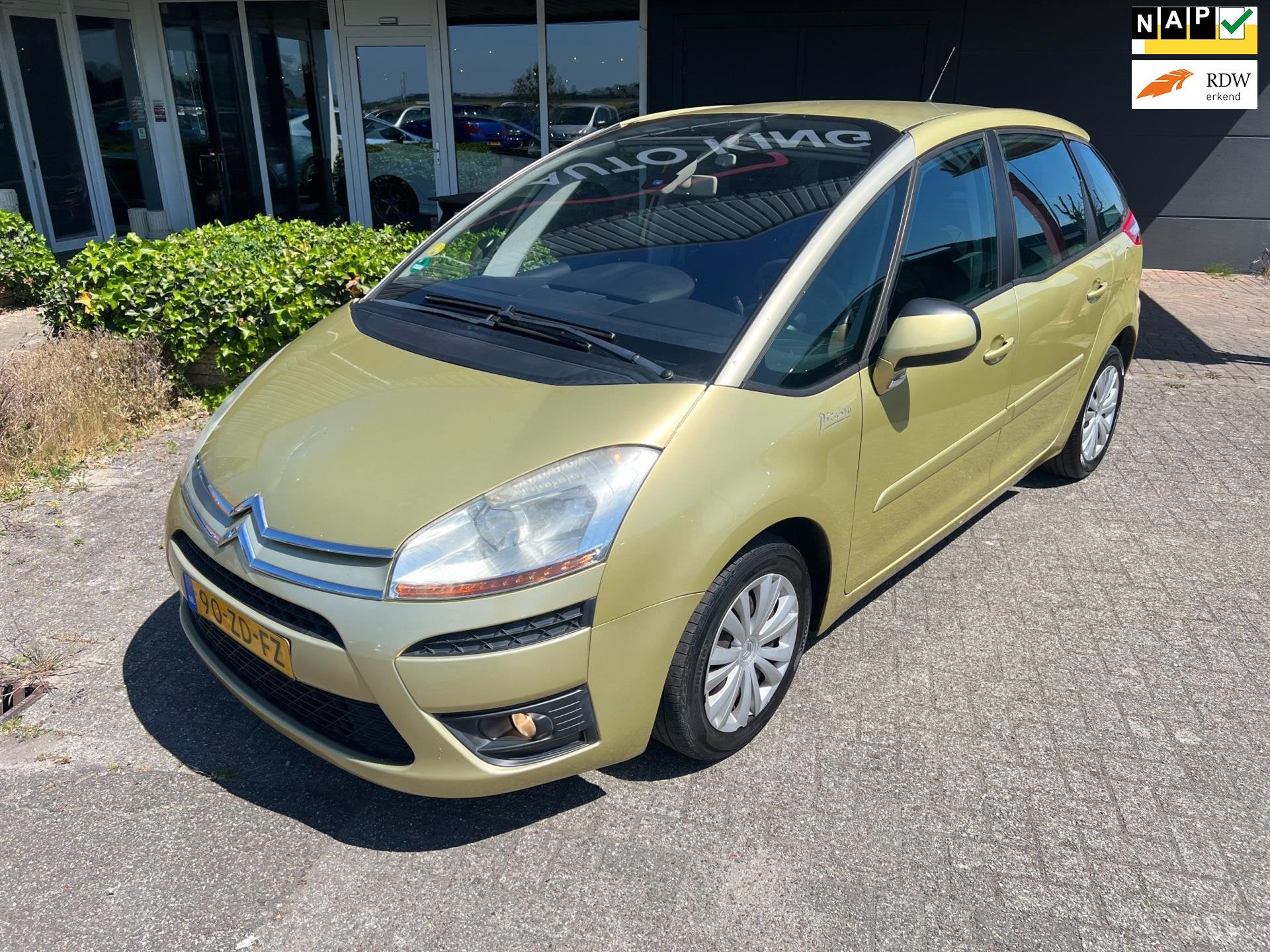 Citroen C4 Picasso 1.8-16V ECC I C/C I PDC I TREK I APK+NAP, Gebruikt, Zwart, 4 cilinders, 1749 cc