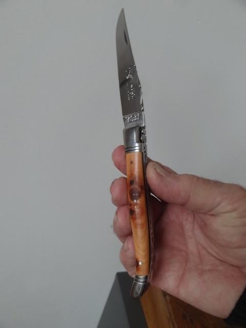 Laguiole herdersmes, jeneverbes heft, artisanaal gemaakt., Verzenden, Nieuw