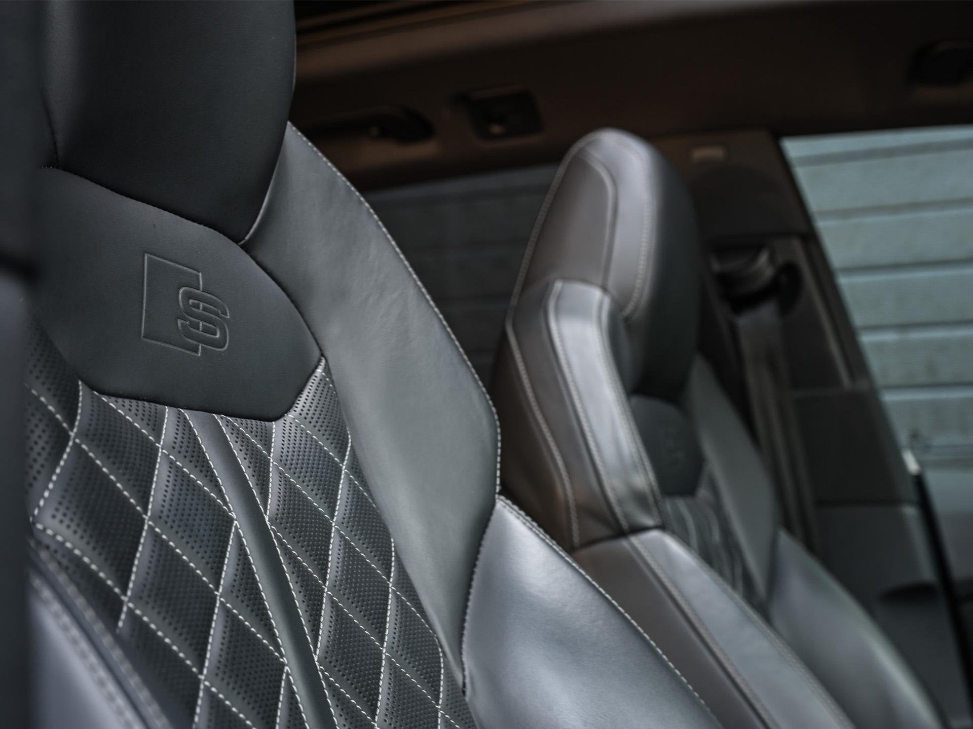 Audi Q8 55 TFSI quattro Pro Line Plus | Panoramadak | Night-, Auto's, Audi, Automaat, Gebruikt, 2995 cc, 2080 kg