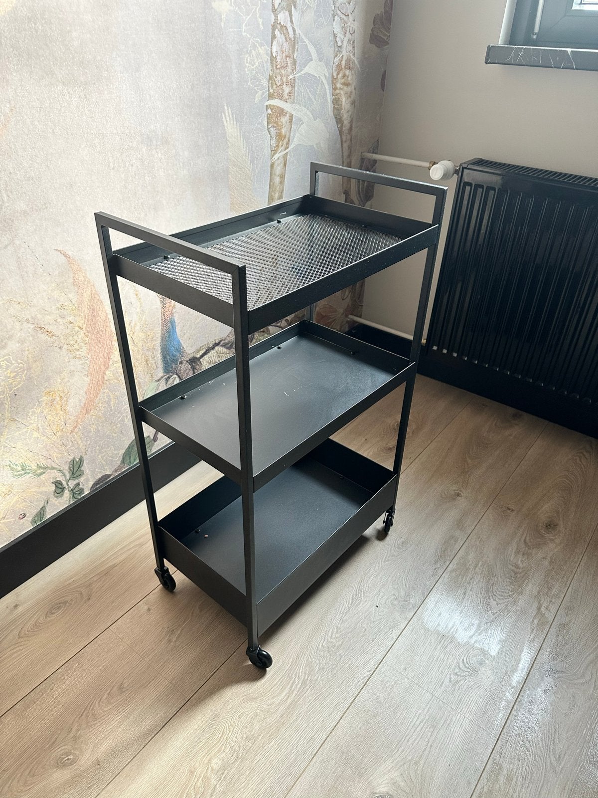 IKEA Zwart metalen trolley met 3 etages en wielen, Ophalen, Zo goed als nieuw