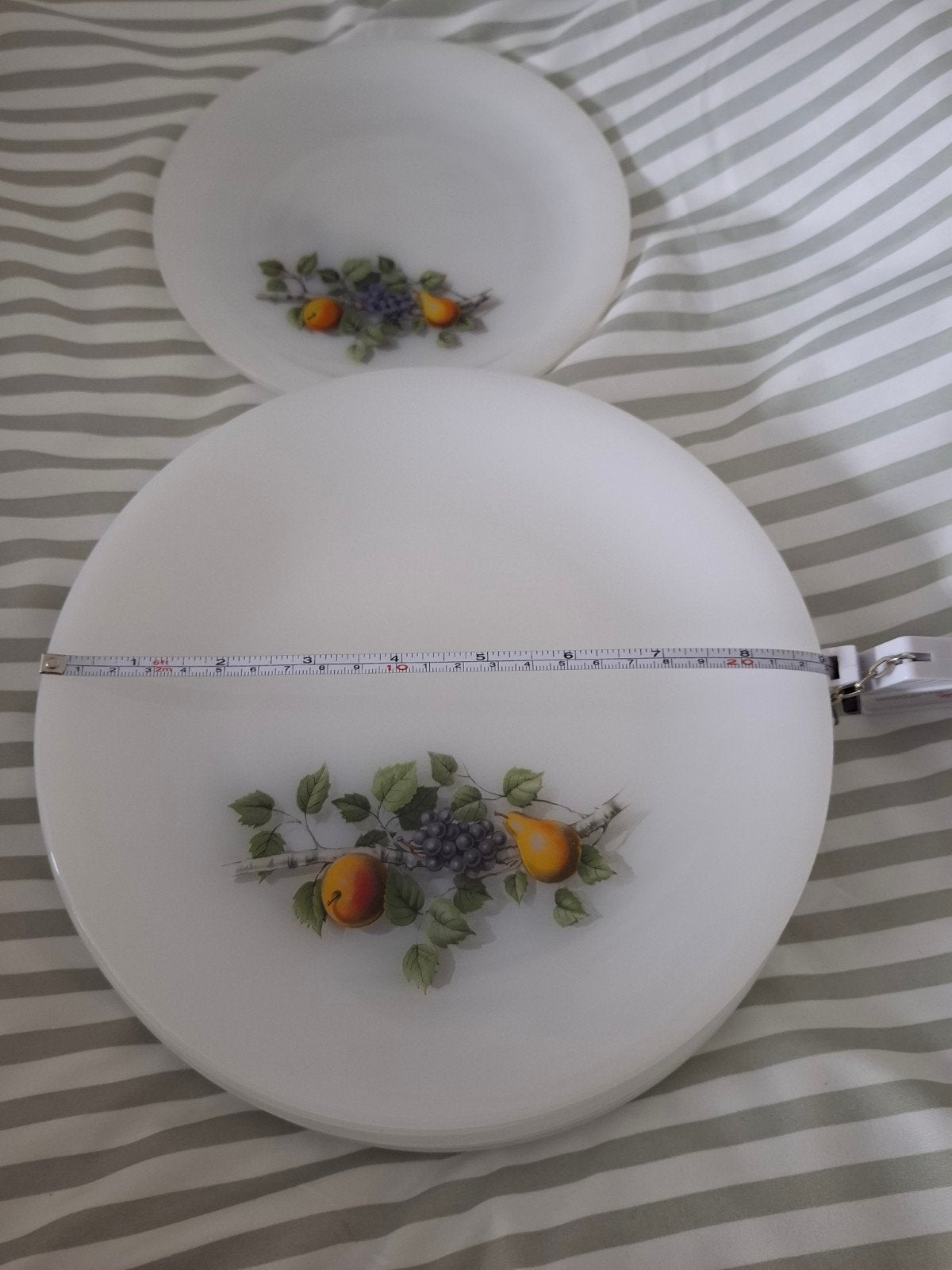 Vintage Arcopal borden met bloemmotief. Fruit de France.
Fru, Huis en Inrichting, Keuken | Servies, Ophalen of Verzenden, Glas