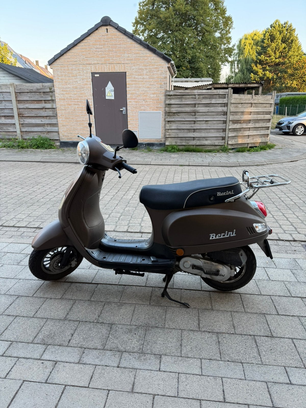 Berini, Ophalen, Zo goed als nieuw, Benzine, Overige merken