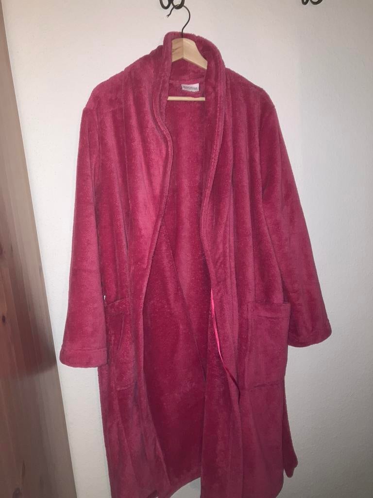 Mooie duster, bijna nooit gebruikt maat 46, Ophalen of Verzenden, Zo goed als nieuw, Maat 42/44 (L), Roze