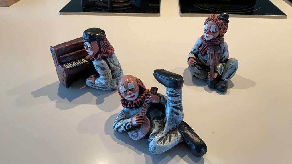 Serie Clown Leon, Verzamelen, Beelden en Beeldjes, Zo goed als nieuw, Mens, Ophalen of Verzenden