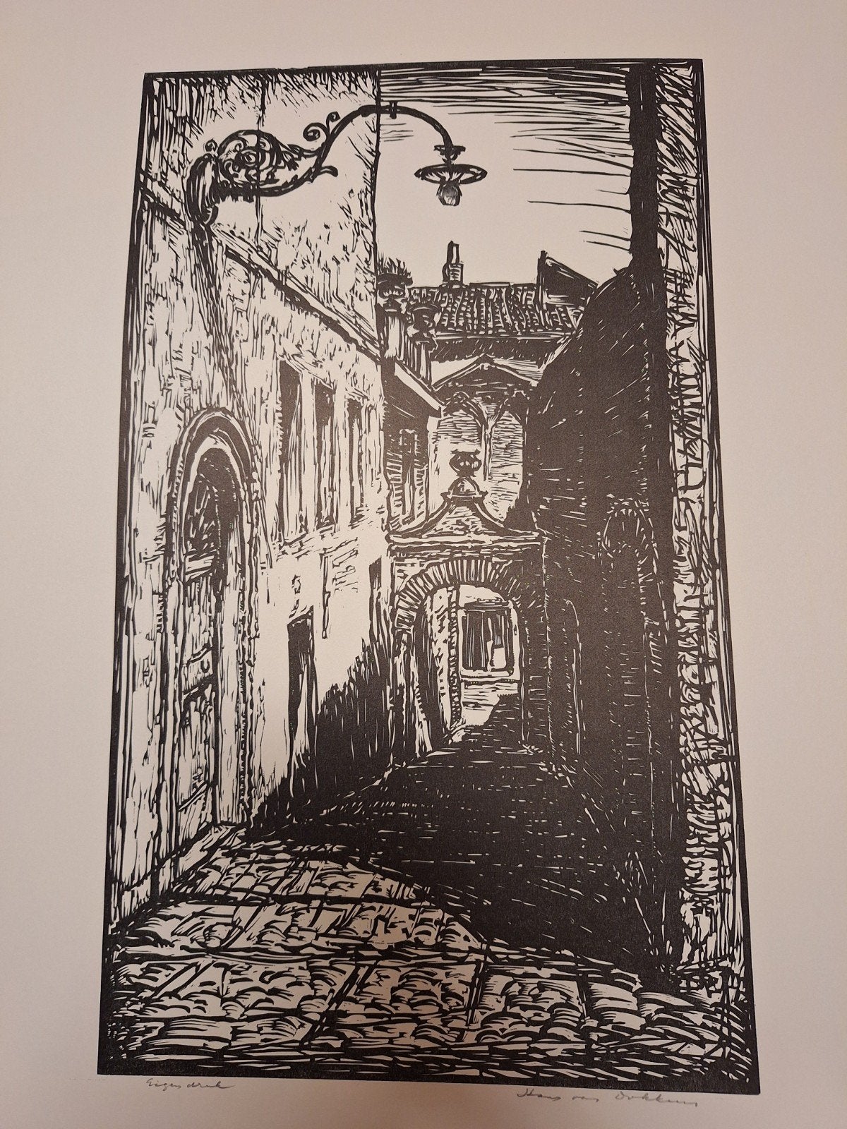 Houtsnede van Hans van Dokkum - Stadsgezicht, Antiek en Kunst, 1950 - 1999, Stadsgezicht, Ophalen of Verzenden, Houtsnede