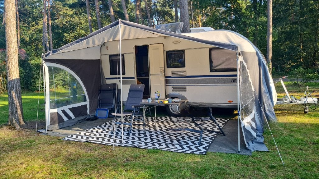 Adria Altea 472 LU | Mover, airco-2020, TV + schotel, luifel, Rondzit, Particulier, 2 aparte bedden, Adria