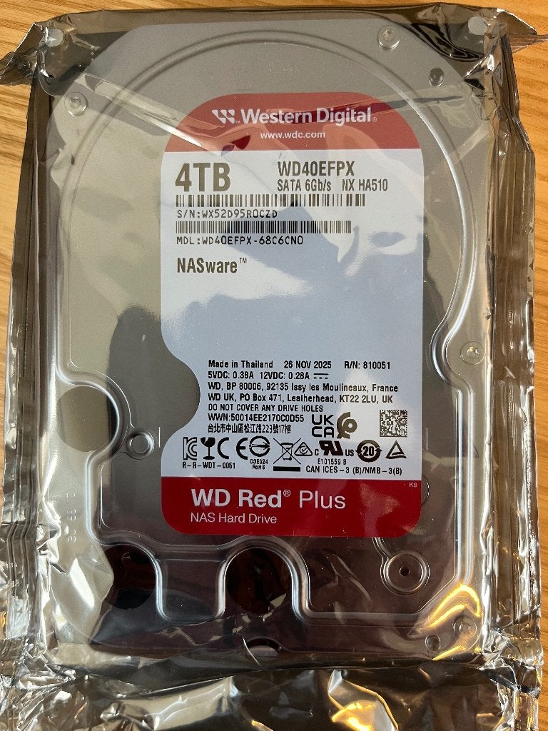 WD Red Plus 4TB NAS harde schijf — nieuw en geseald, Computers en Software, Harde schijven, Ophalen, Server, HDD, Western Digital RED