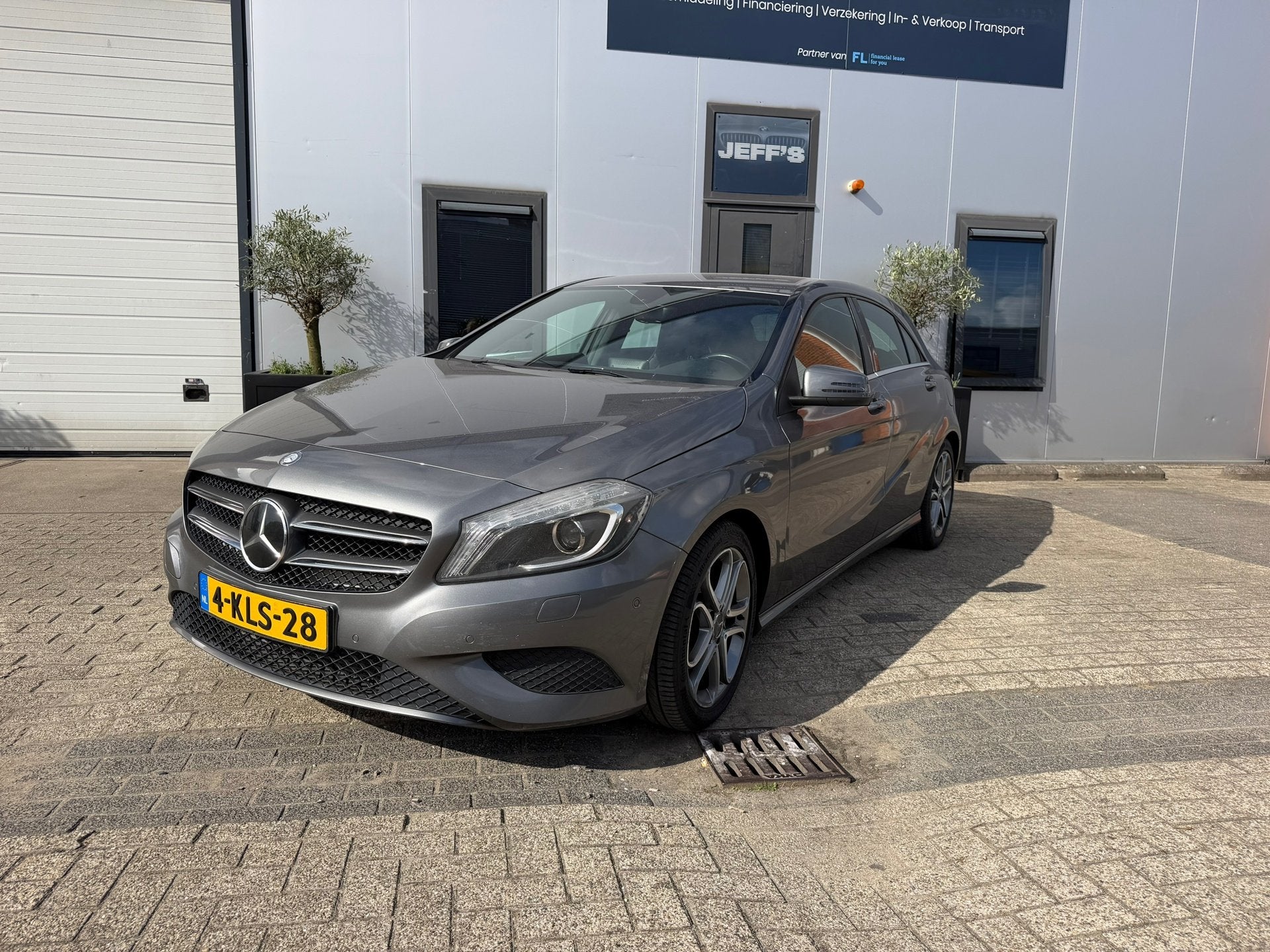 Mercedes-Benz A-klasse 180 4U3, Auto's, Voorwielaandrijving, Gebruikt, 4 cilinders, 122 pk