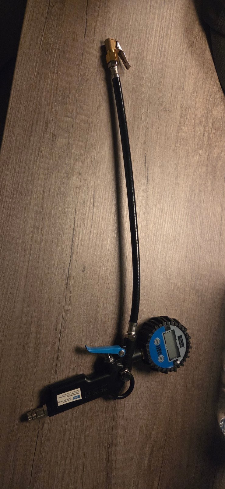 Nieuwe bandenpomp met digitale manometer, Ophalen of Verzenden, Nieuw