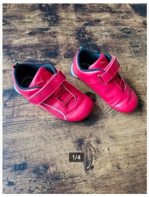 Rode Ferrari schoenen maat 22 h4, Jongen of Meisje, Puma, Ophalen of Verzenden, Zo goed als nieuw
