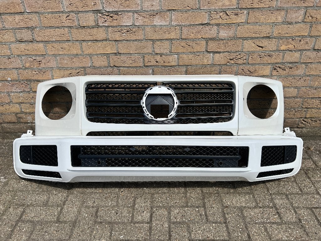 Voorbumper Mercedes G-klasse W463, Auto-onderdelen, Ophalen of Verzenden, Gebruikt, Mercedes-Benz, Bumper