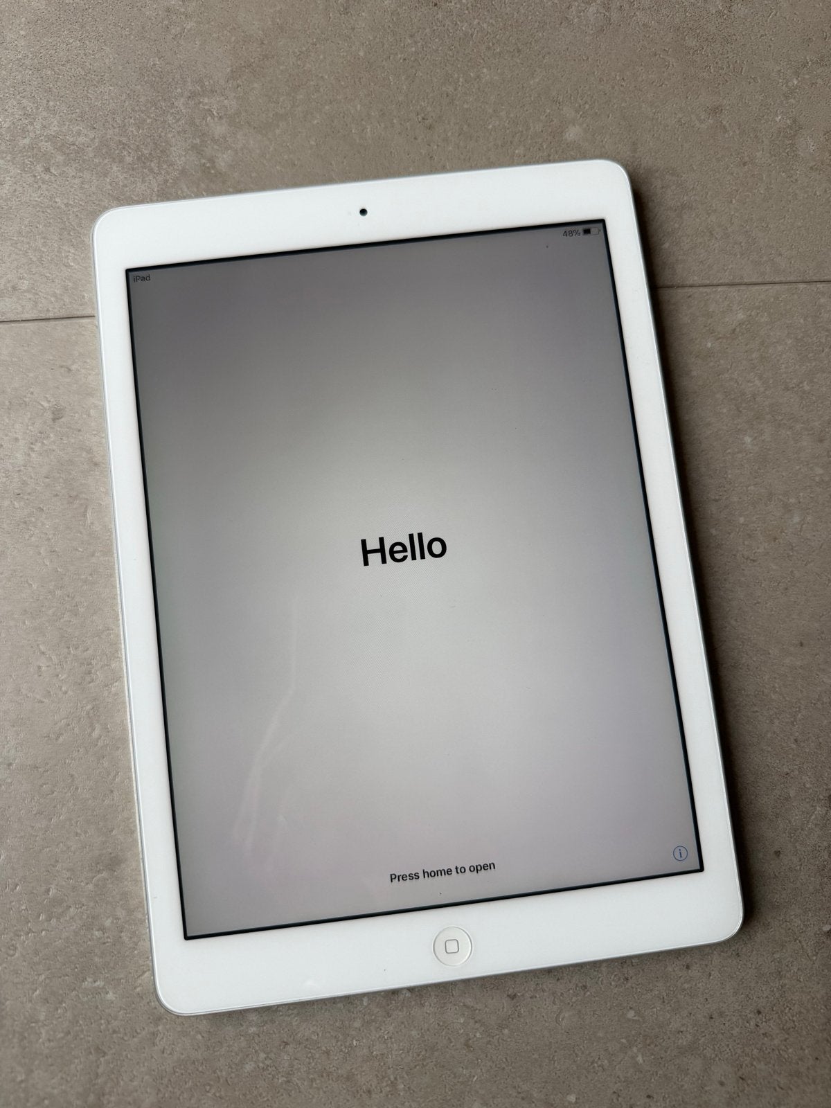 Apple iPad Air (1e generatie) Model A1474 - Wi-Fi, 16GB, 10 inch, Gebruikt, Apple iPad Air, Ophalen of Verzenden