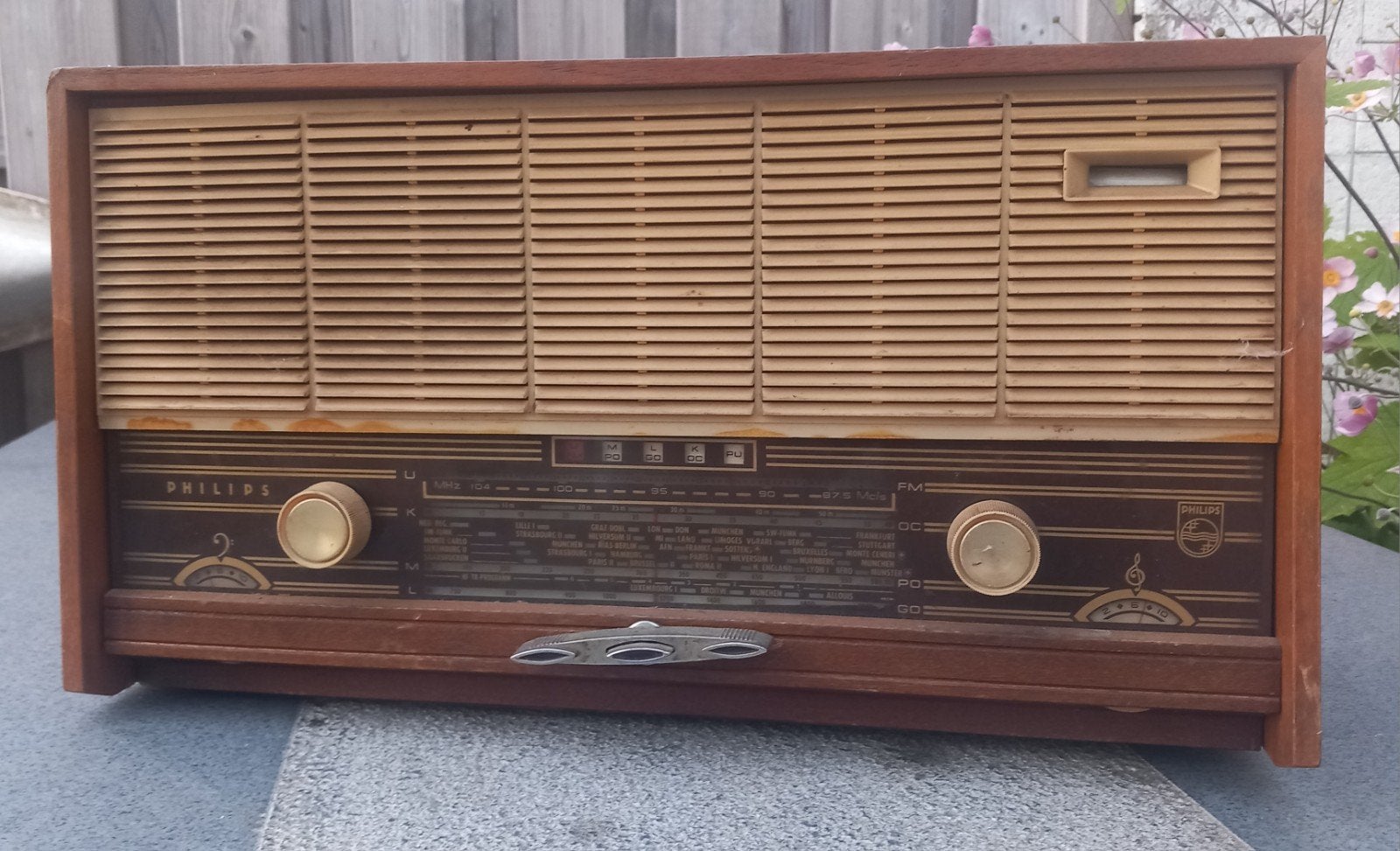 vintage philips radio opknapper of voor onderdelen, Ophalen