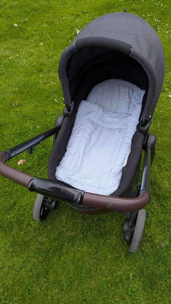 X-Adventure kinderwagen, Kinderen en Baby's, Kinderwagens en Combinaties, Gebruikt, Verstelbare duwstang, Ophalen, Kinderwagen