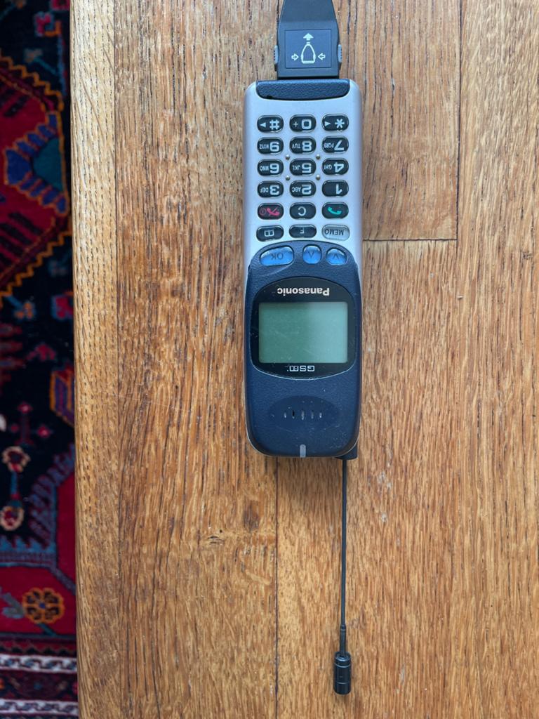 Oldschool PANASONIC GSM, mobiele telefoon, Telecommunicatie, Mobiele telefoons | Overige merken, Ophalen, Geen camera