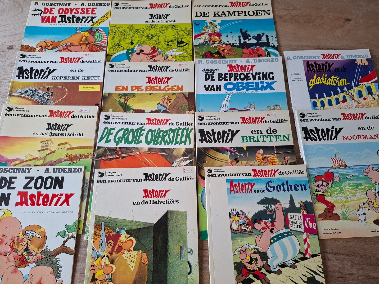 Asterix stripboeken - Diverse titels, Meerdere stripboeken, Ophalen, Gelezen, René Goscinny, Albert Uderzo