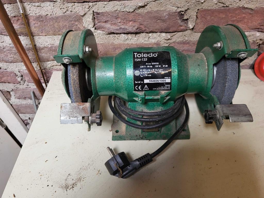 Slijpmachine TOLEDO TSM-125, Doe-het-zelf en Verbouw, Gereedschap | Slijpmachines, Ophalen, Minder dan 700 watt, Werkbankslijpmachine