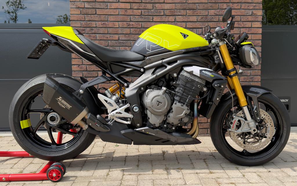 Triumph Speed Triple 1200 RX RS - Gelimiteerd 1200 stuks!, 1160 cc, Occasion, Motorrijbewijs A, Handvatverwarming