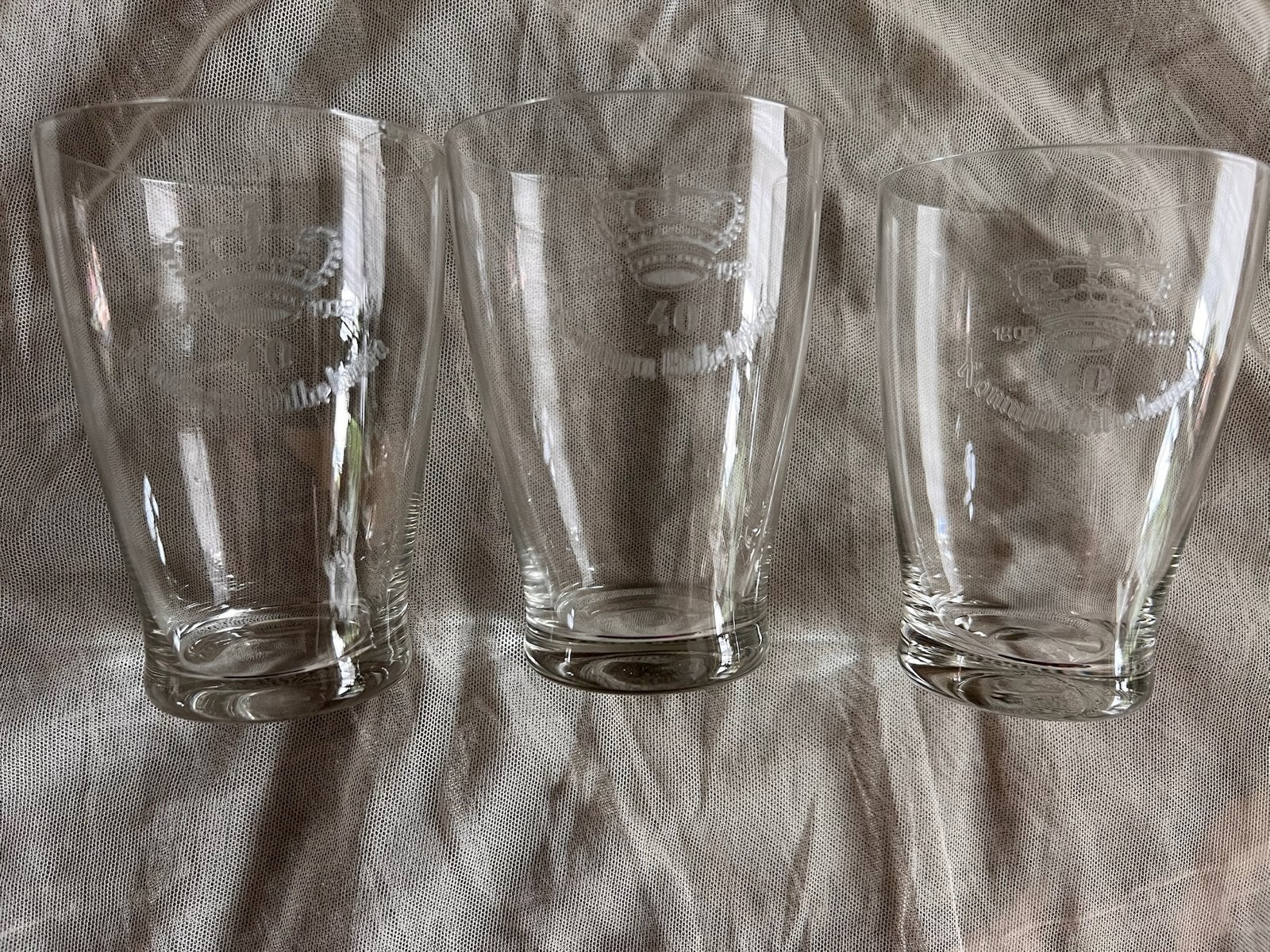 Glazen 40-jarig Jubileum Koningin Wilhelmina (1898-1938), Antiek en Kunst, Antiek | Glas en Kristal, Ophalen