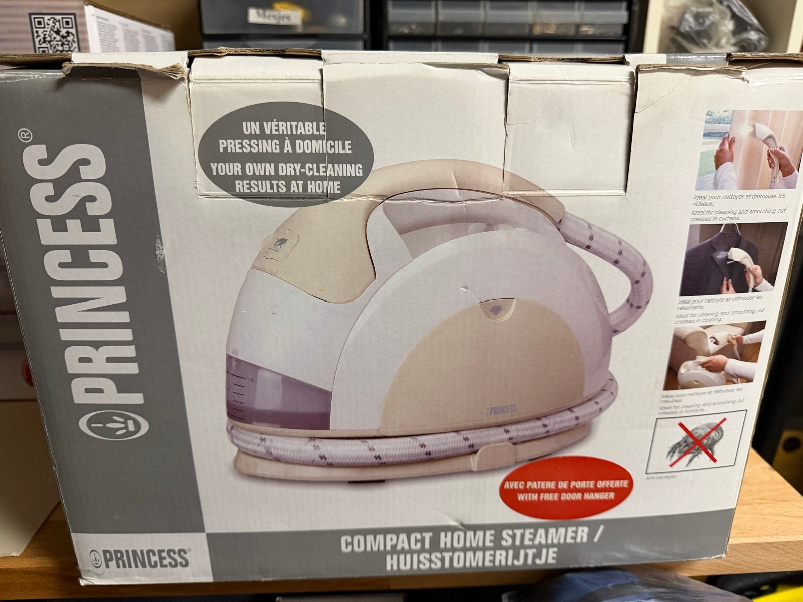 NIEUW Princess Compact Home Steamer / Huisstomerijtje, Ophalen, Nieuw, Strijkijzer met snoer