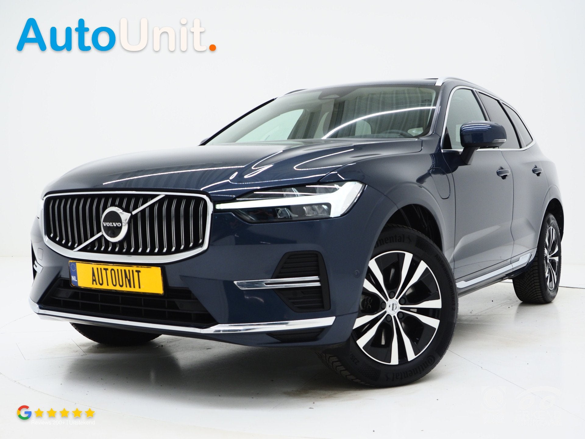 Volvo XC60 2.0 T6 Plug-in hybrid AWD Long Range | Panoramada, Auto's, Automaat, Stof, Gebruikt, 4 cilinders