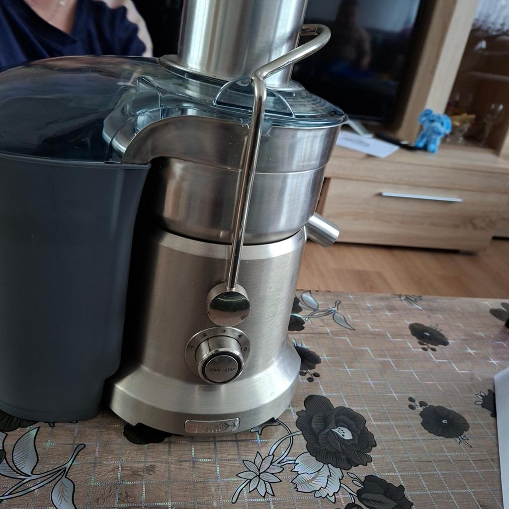 Krachtige Solis RVS Sapcentrifuge - Zo goed als nieuw, Ophalen of Verzenden, Zo goed als nieuw, Elektrisch, Sapcentrifuge