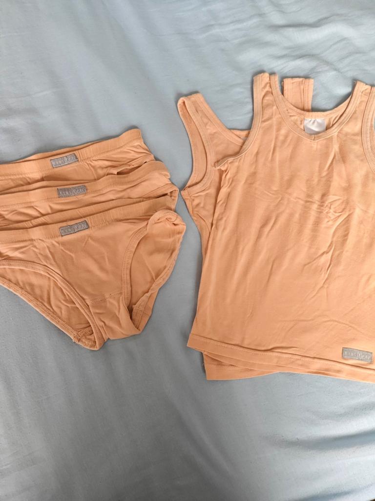 Set van 3 onderbroeken en 2 hemdjes voor kinderen, Nacht- of Onderkleding, Jongen of Meisje, Ophalen of Verzenden, Zo goed als nieuw