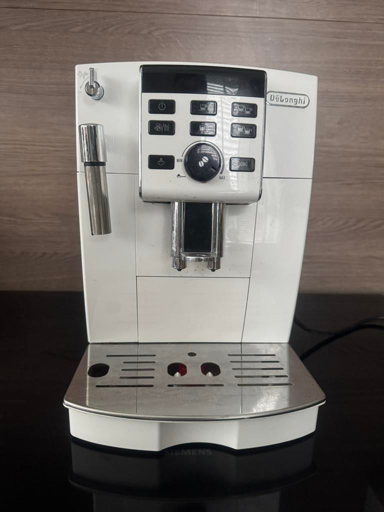 koffieapparaat met beschadiging, Ophalen of Verzenden, Gebruikt, Koffiemachine, Gemalen koffie