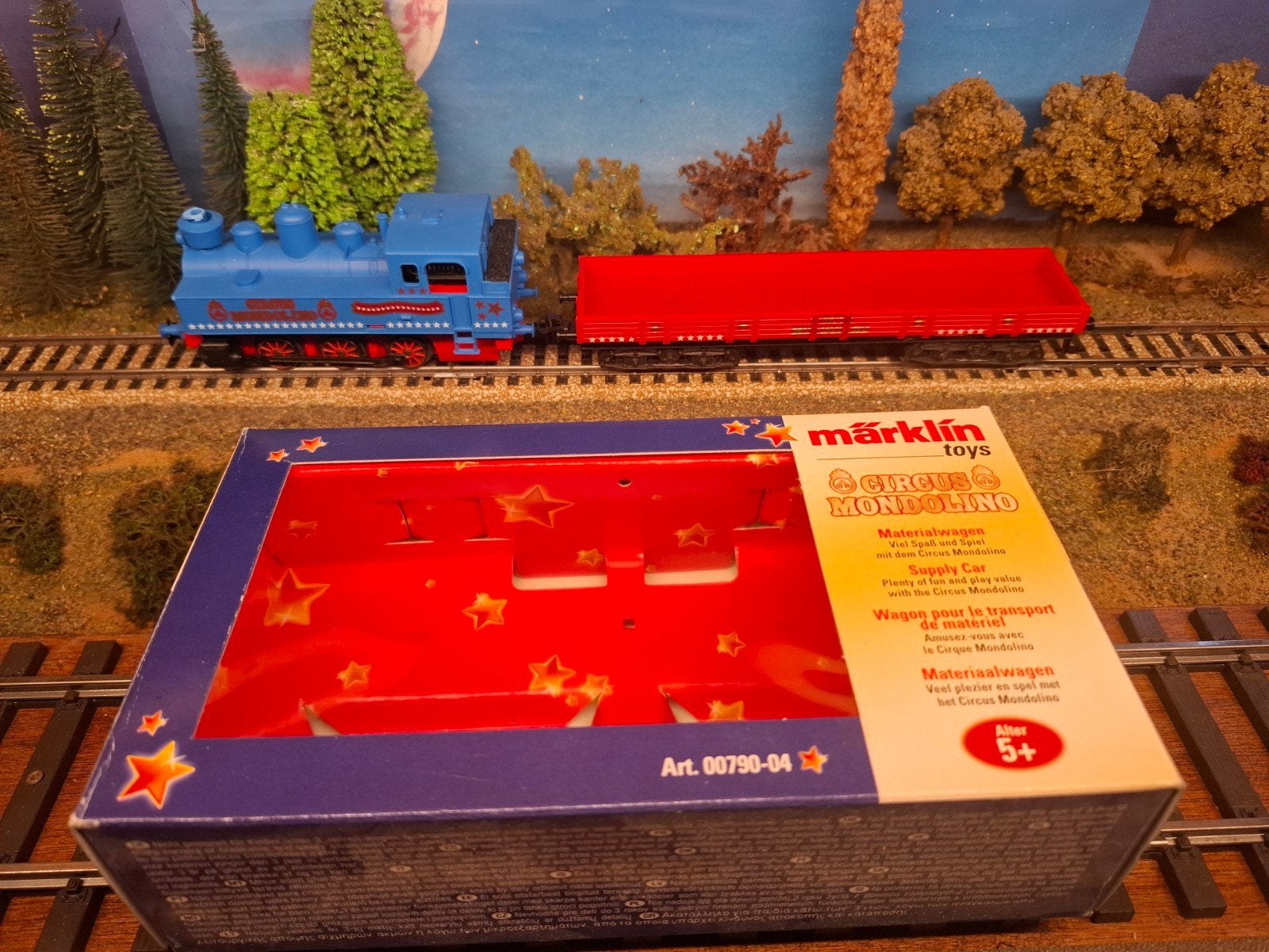 Marklin digitale circus lok met wagon in ovp, Wisselstroom, Locomotief, Ophalen of Verzenden, Zo goed als nieuw