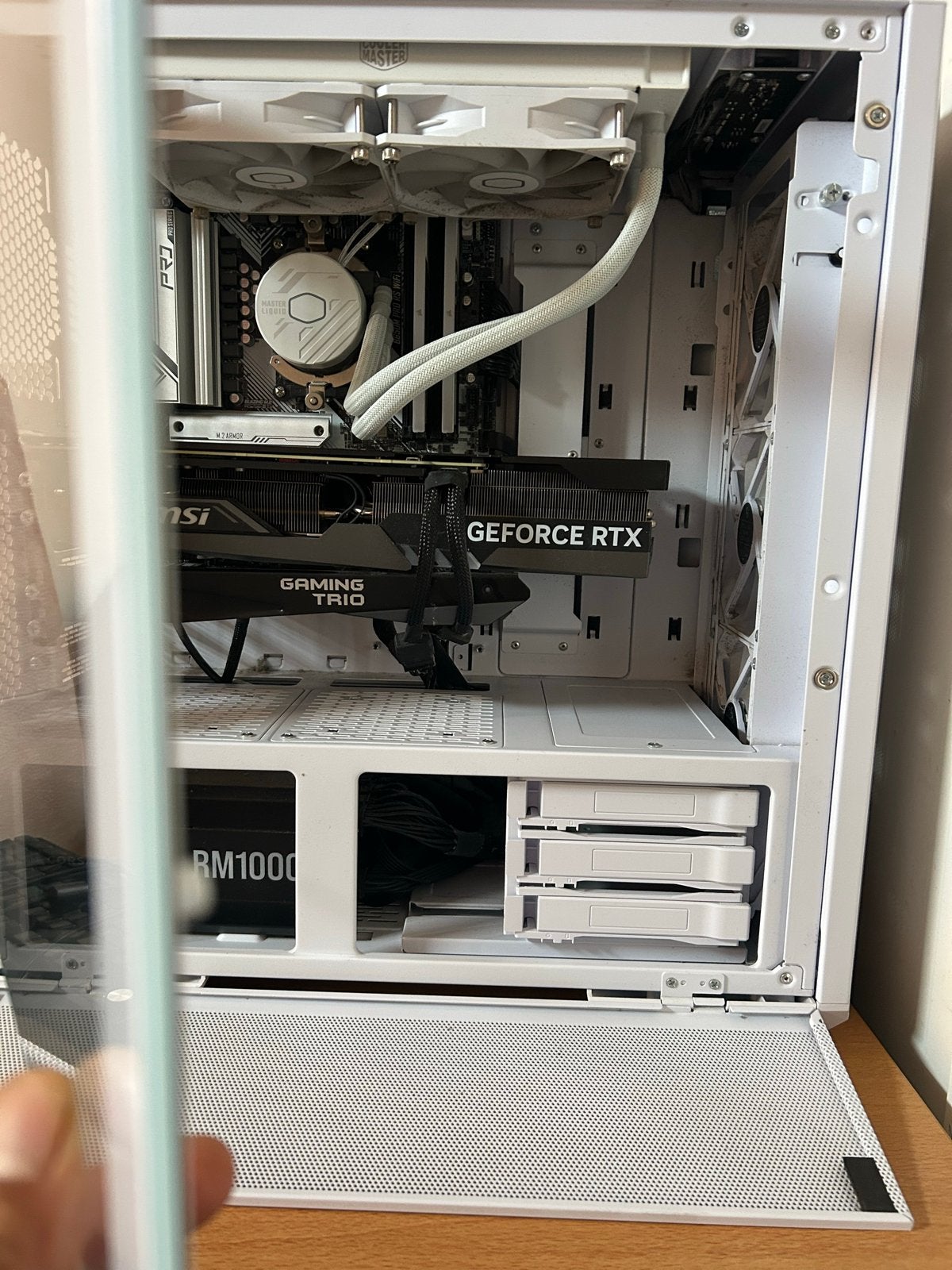 Foto 4 van Gaming PC RTX 4070Ti | Ryzen7 32GBRAM | 7800x3D | DDR5 | 2TB