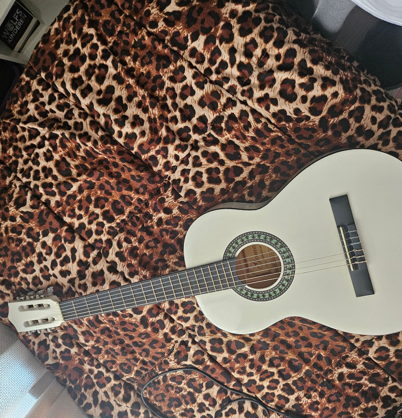 Witte klassieke gitaar - Zo goed als nieuw, Ophalen of Verzenden