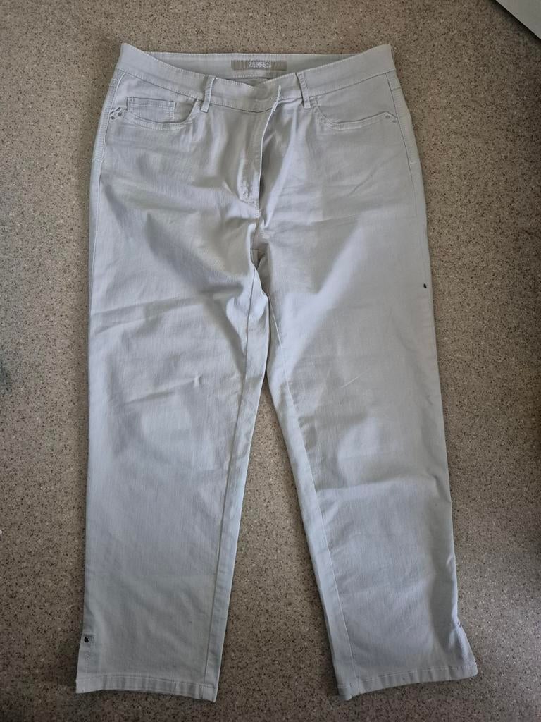 Zandkleurige 3/4 broek van Zerres, maat 46, Beige, Maat 42/44 (L), Ophalen of Verzenden, Zo goed als nieuw