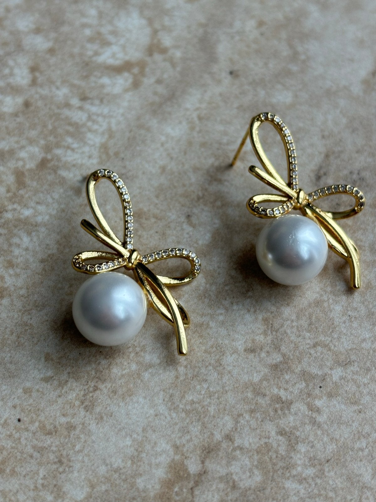 Elegante Oorbellen goud met Parels en Strass, Overige materialen, Verzenden, Nieuw, Knopjes of Stekers