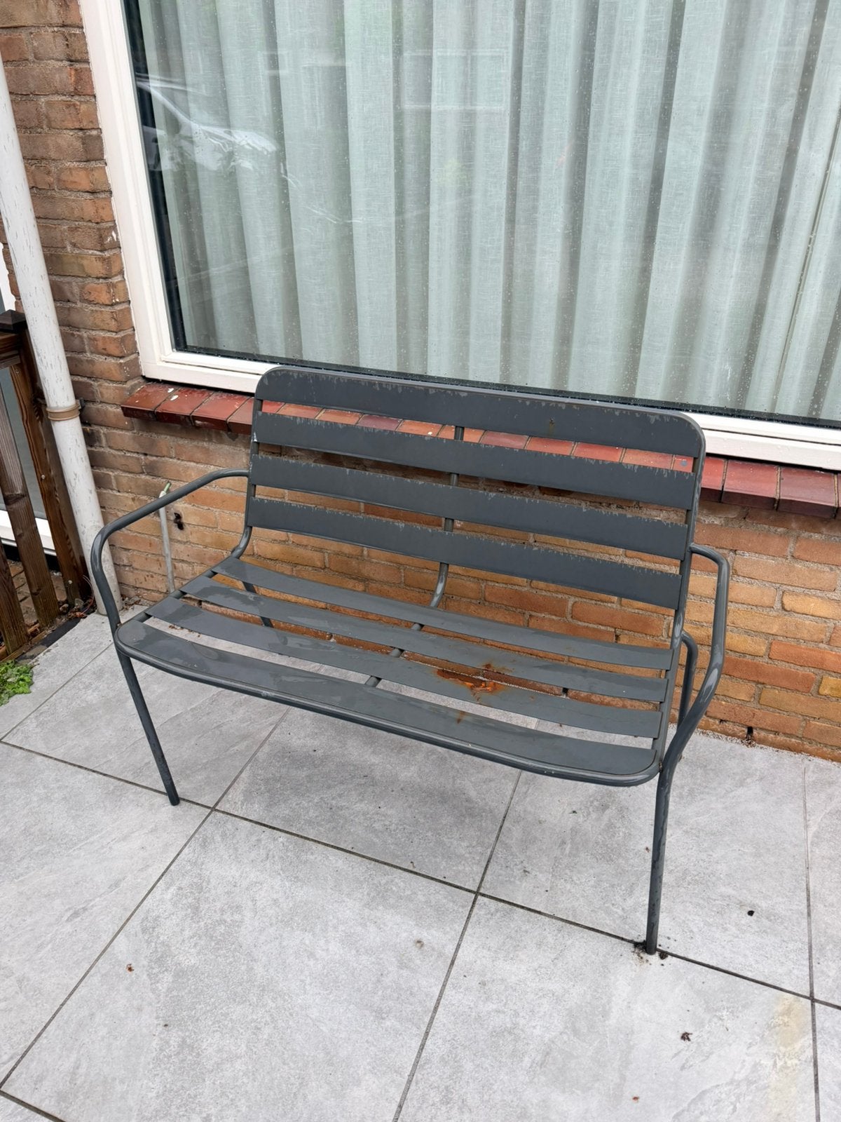 Oud ijzer bankje om op te halen, Tuin en Terras, Tuinbanken, Ophalen, Gebruikt, Metaal