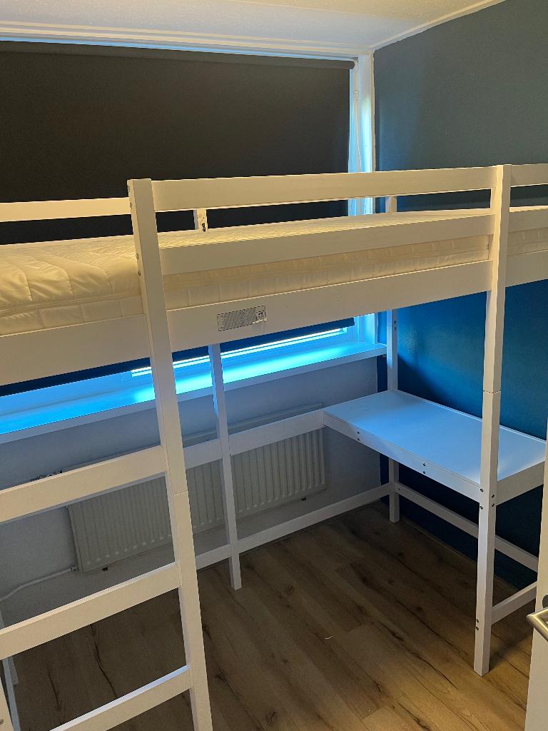 Kinderbed, Kinderen en Baby's, Kinderkamer | Stapelbedden en Hoogslapers, Ophalen, Gebruikt, Hoogslaper