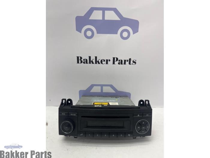 Radio CD Speler van een Mercedes A-Klasse, Gebruikt, -, Ophalen of Verzenden, -