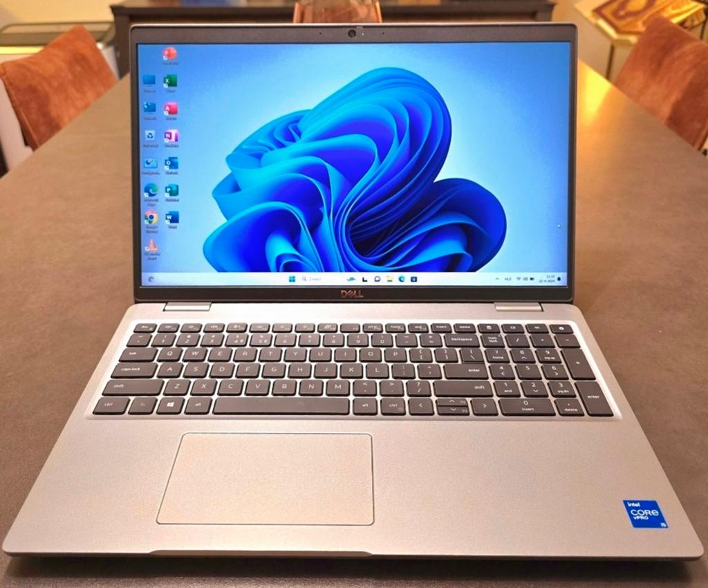 Dell latitude Core i5 1135G7/ 32GB Ram/ 512GB SSD/ 15,6FHD/, Dell latitude, 2 tot 3 Ghz, Intel Core i5 1135G7 11 Generatie met turbo boost technologie