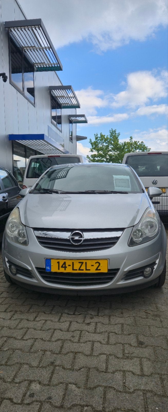 Opel Corsa 1.4 16V 5D 2010 Grijs, Auto's, Opel, Voorwielaandrijving, 1063 kg, 1398 cc, 4 cilinders